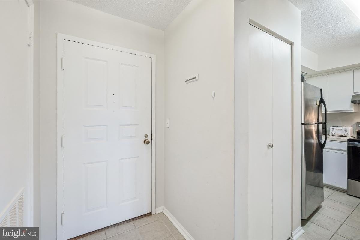 2100 Langston Blvd Apt 218 #218 - Photo 3 of 26