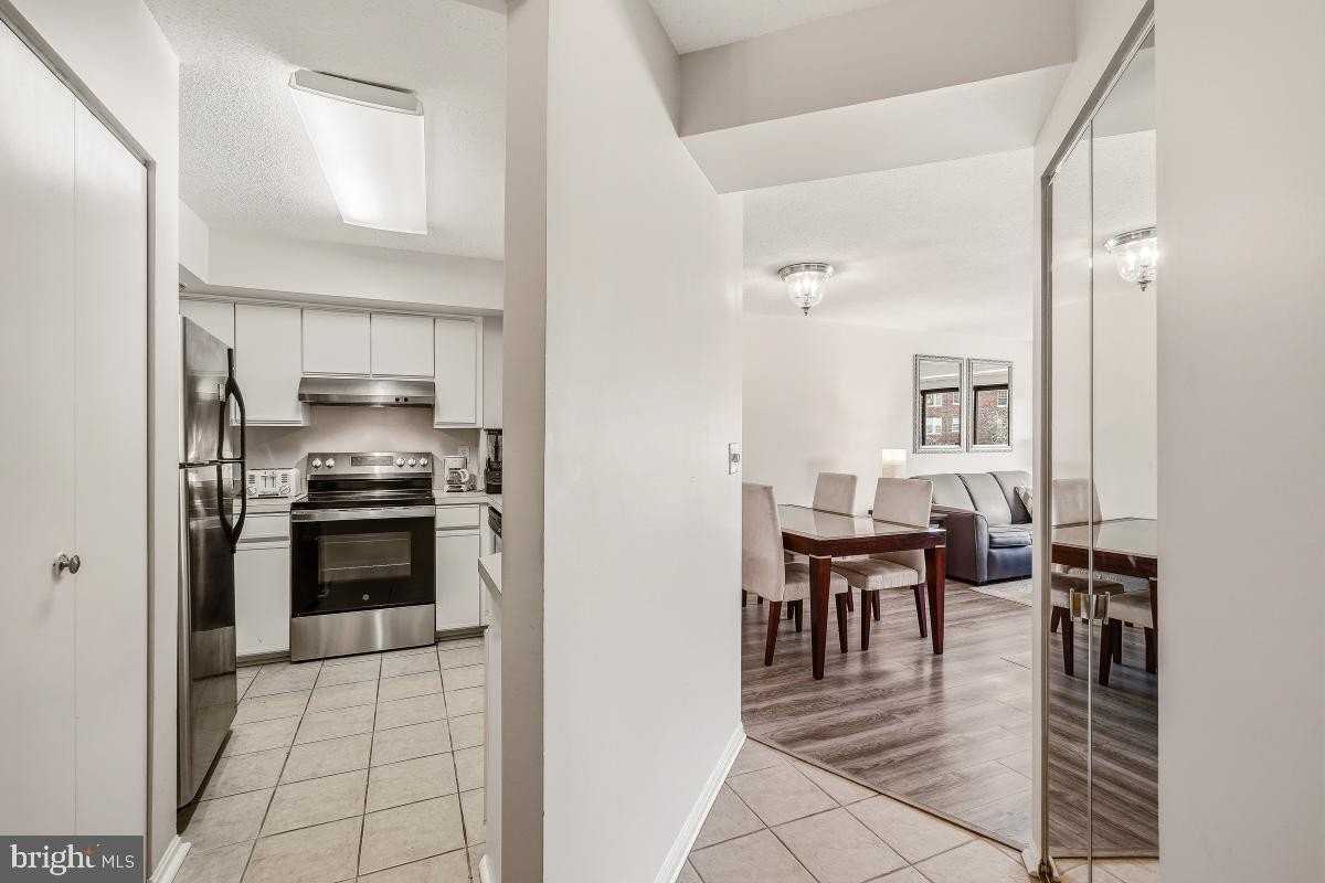 2100 Langston Blvd Apt 218 #218 - Photo 4 of 26