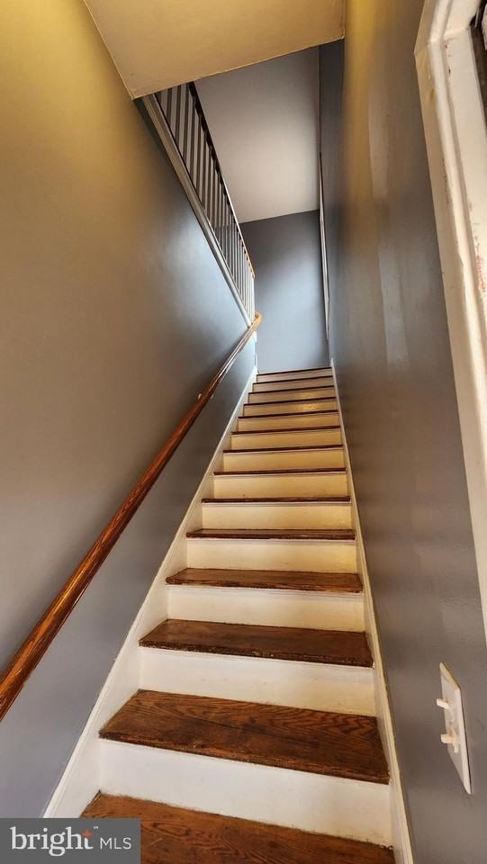 3550 Martha Custis Dr - Photo 2 of 20