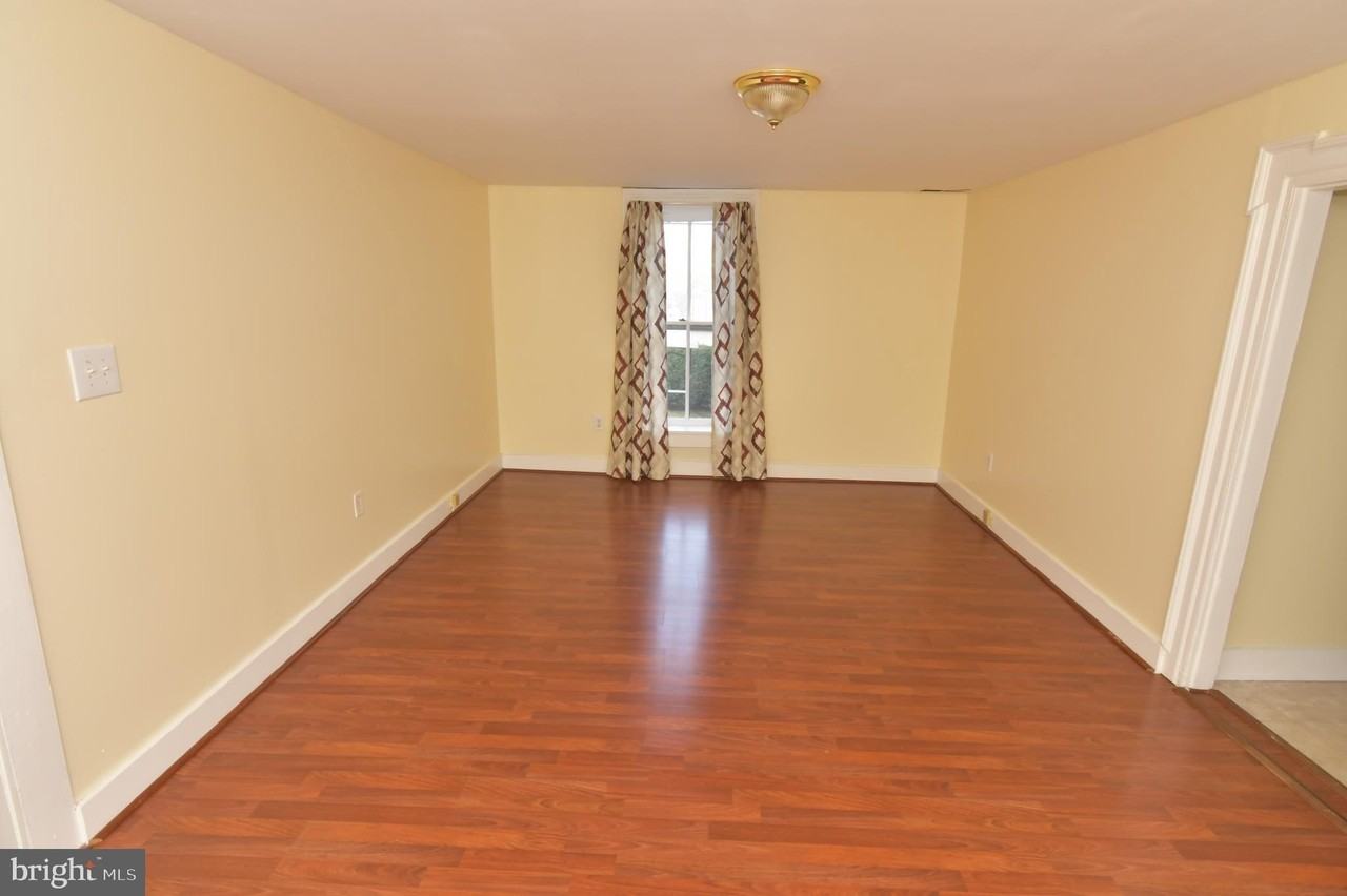 5366 Main St - Photo 6 of 23