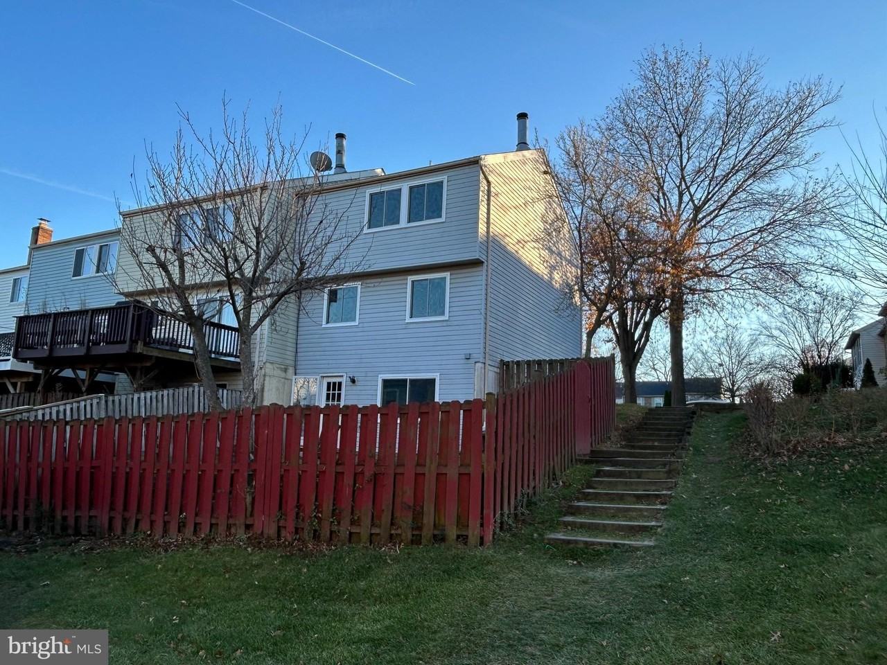 6363 Generals Ct - Photo 6 of 7