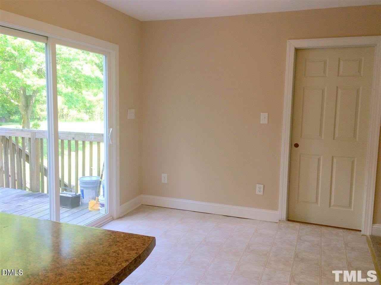 725 Perry Howard Rd - Photo 7 of 16