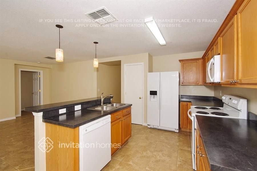 16951 Sunrise Vista Dr - Photo 7 of 21