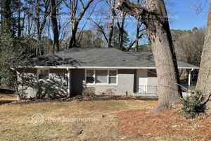 featured image of 2505 Riggs Dr