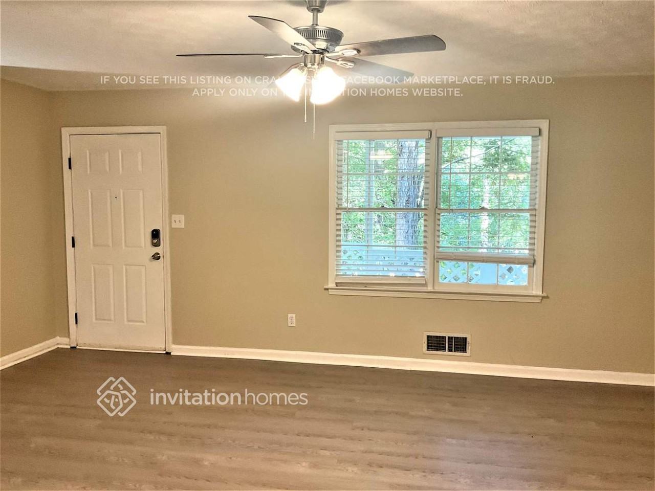 422 Indian Creek Dr - Photo 3 of 8