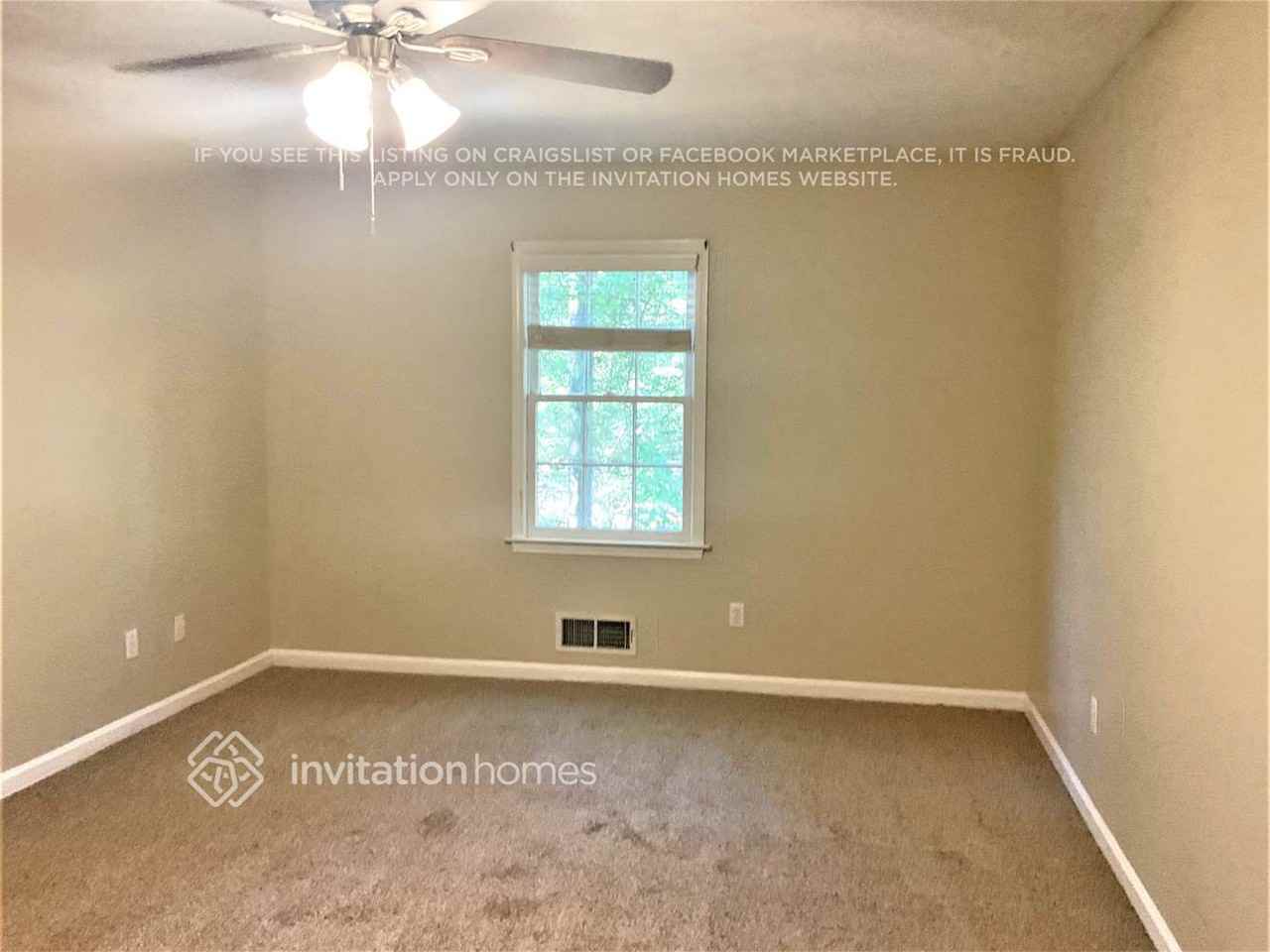 422 Indian Creek Dr - Photo 4 of 8