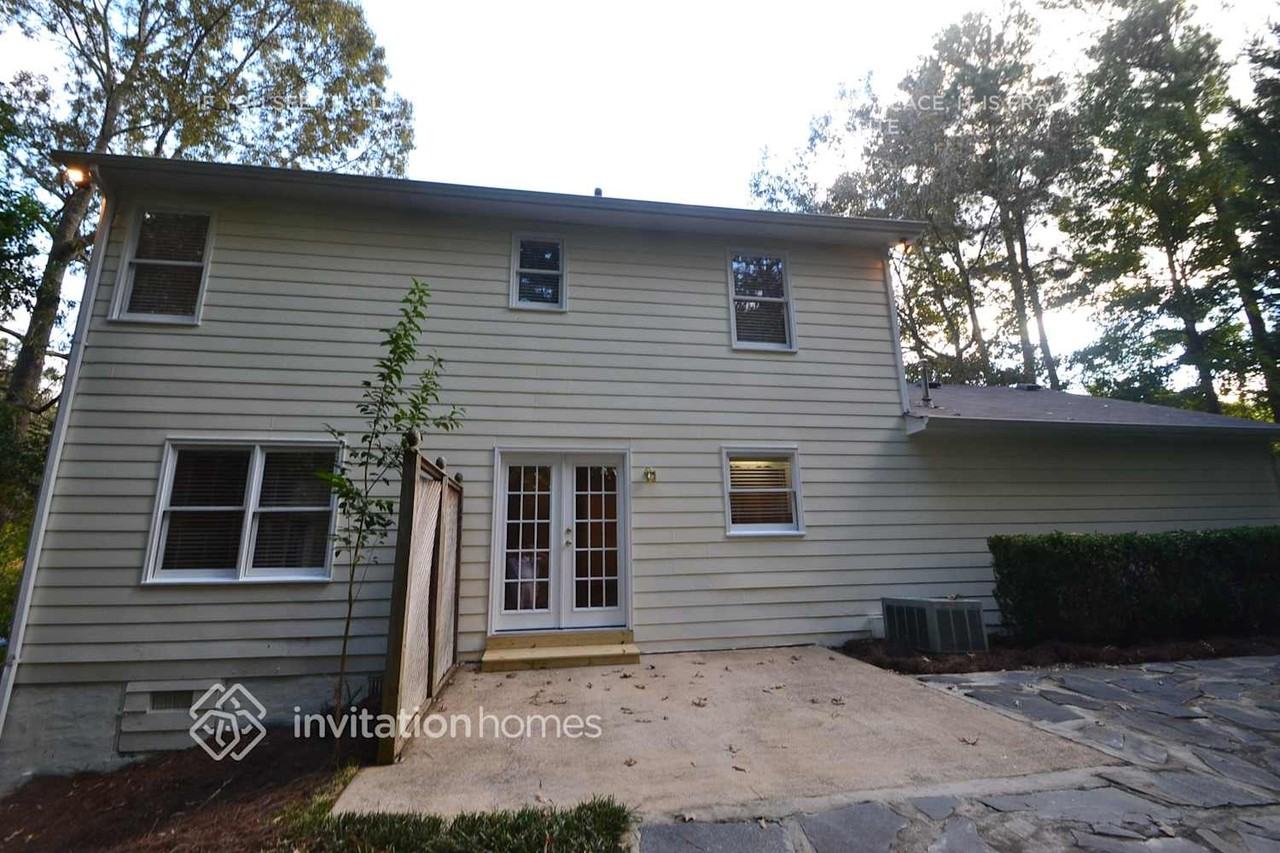 649 Cedar Valley Trce - Photo 4 of 5