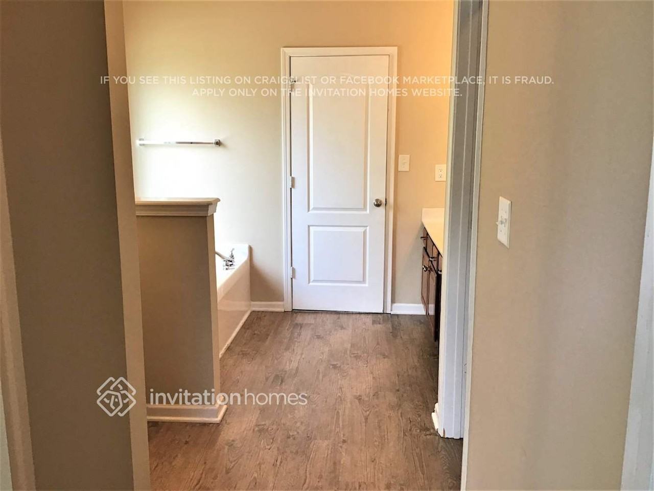 200 Autumn Crk - Photo 6 of 9