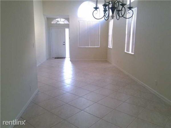 4739 NW 115th Terrace - Photo 2 of 20