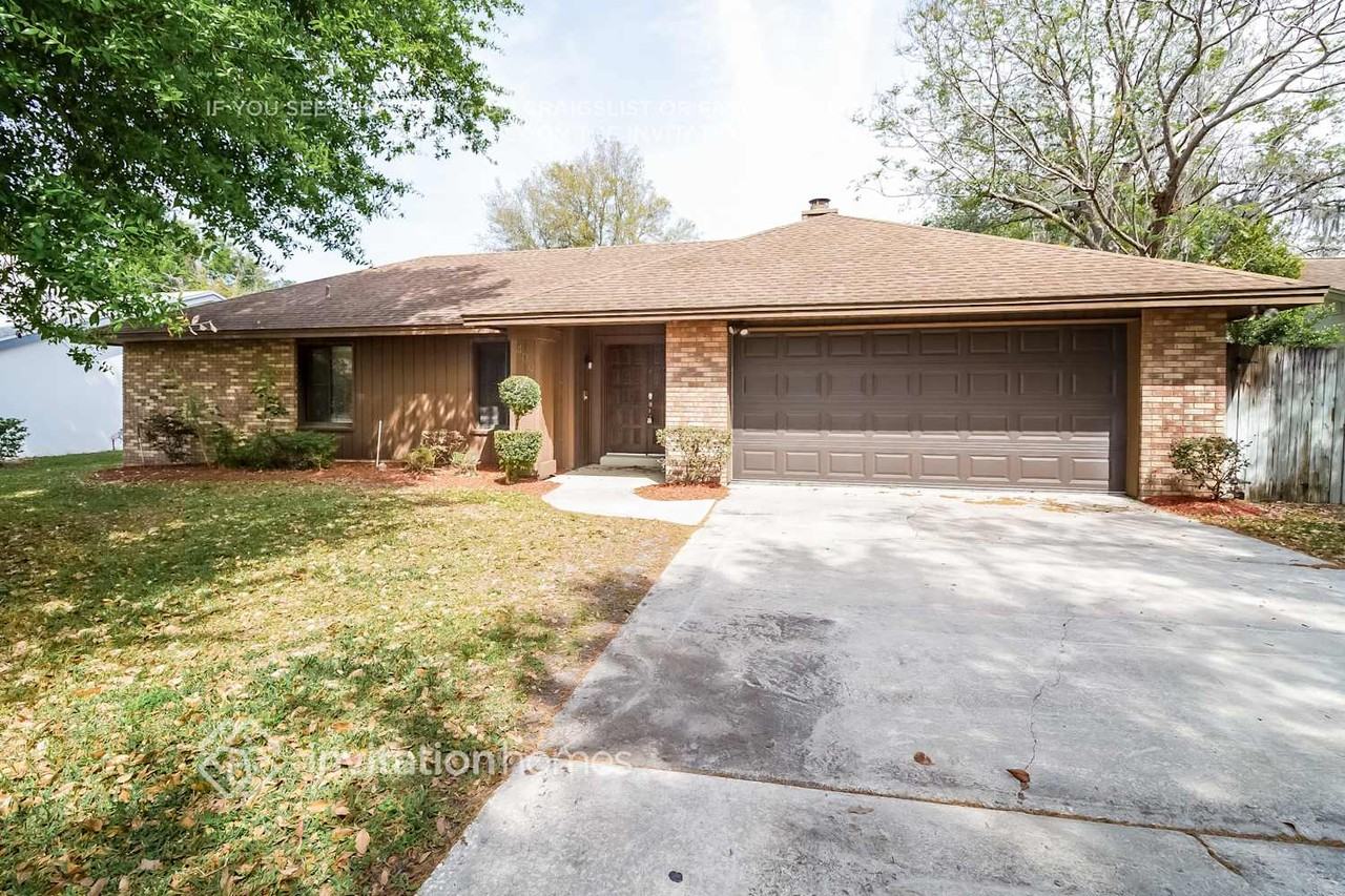 409 Wekiva Cove Rd - Photo 2 of 21