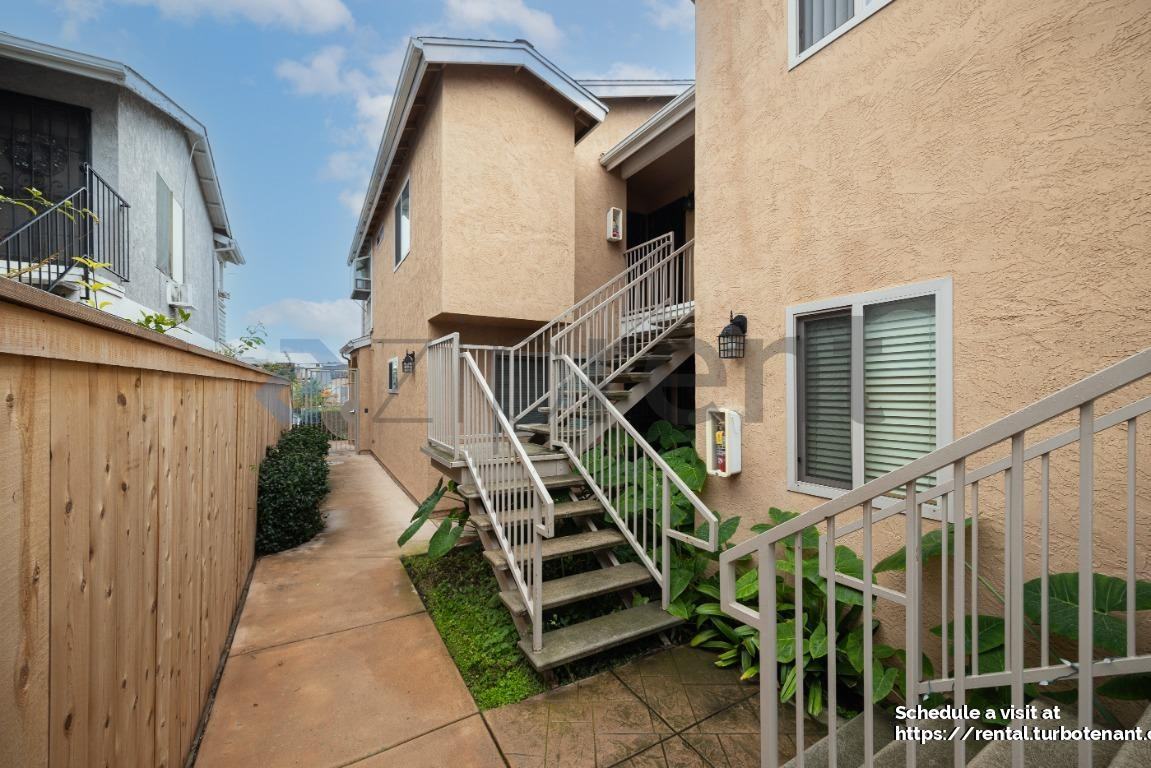 4244 Cherokee Ave #4 - Photo 2 of 16