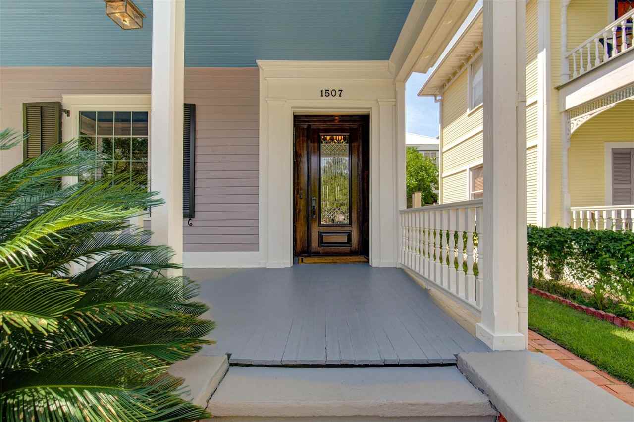 1507 20th St - Photo 3 of 21