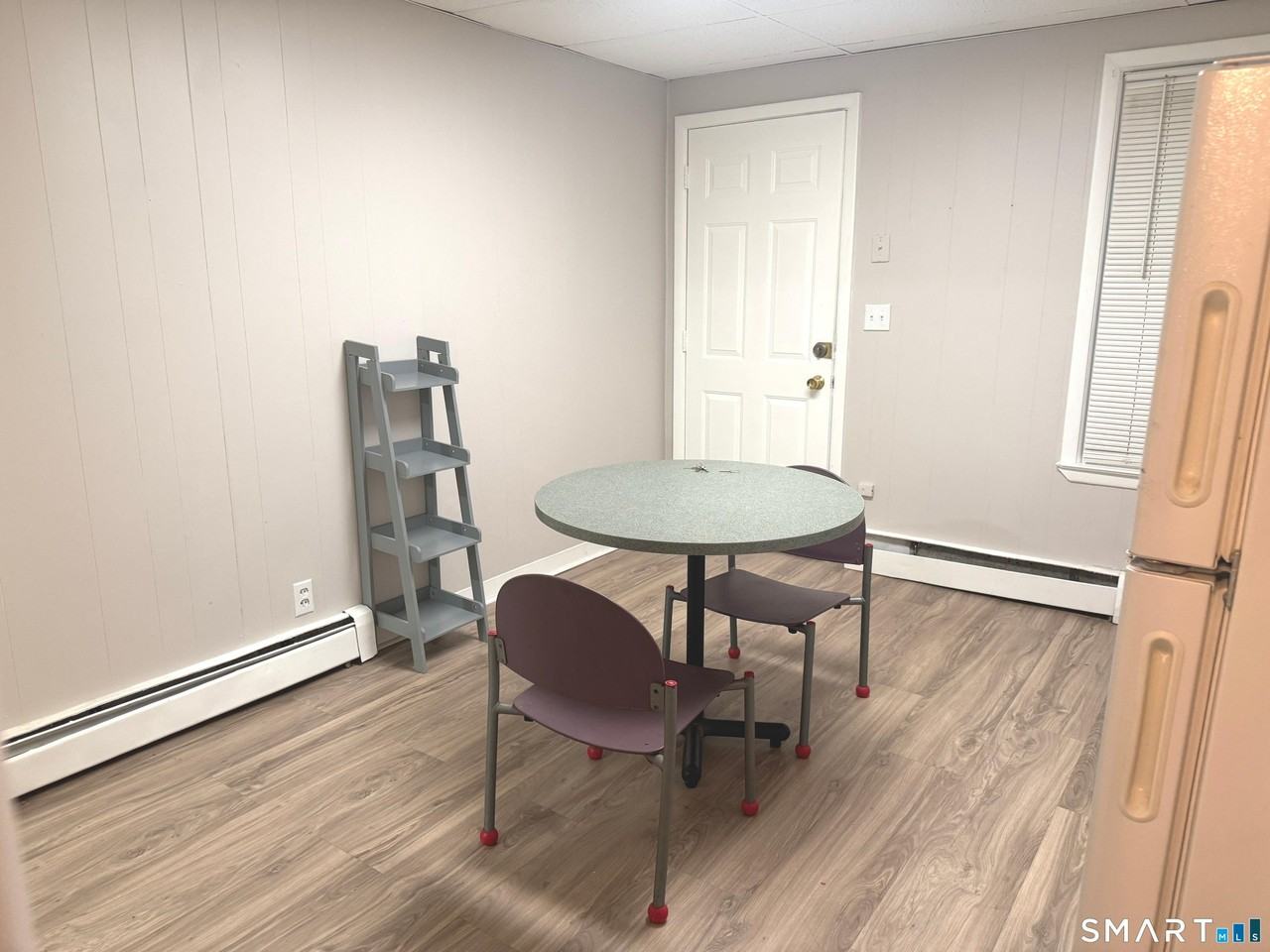 645 Burnside Ave Apt 1a - Photo 7 of 7