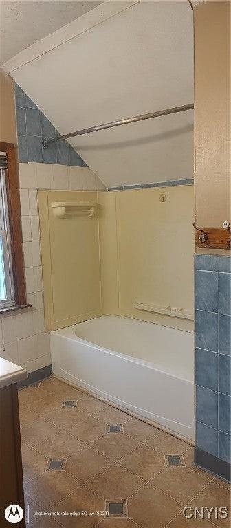 406 Hillside Ave - Photo 4 of 9