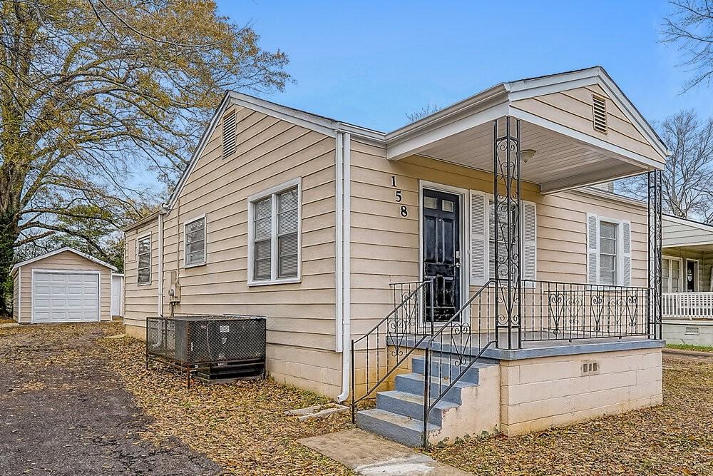 158 24th St - Photo 3 of 16