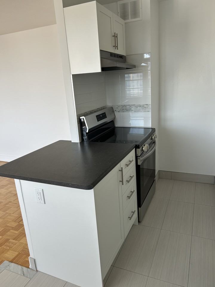 55 Oakmount Rd - Photo 2 of 43