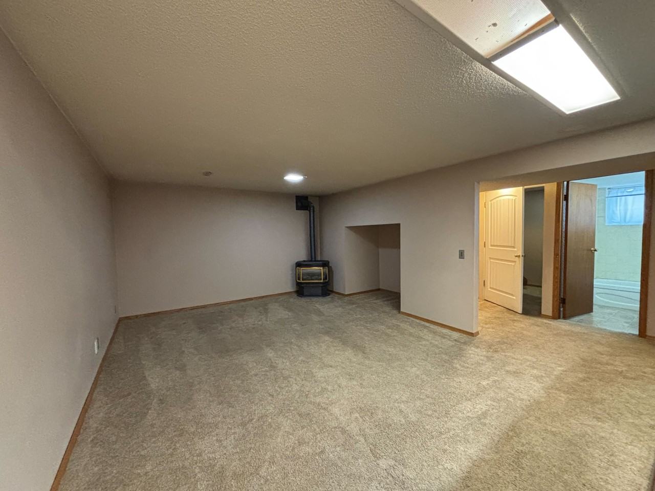 740 Cantrell Drive SW - Photo 3 of 25