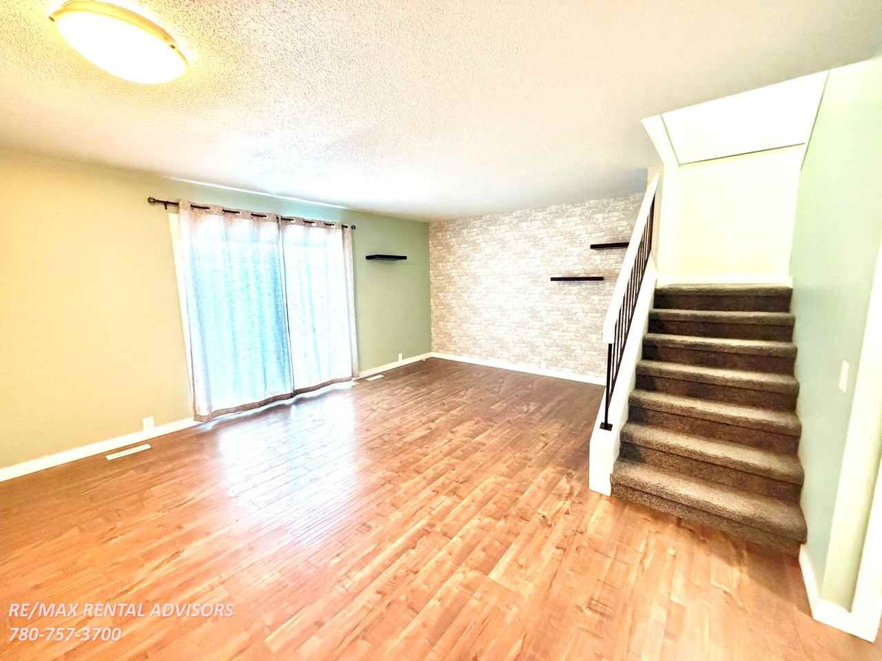 18080 93 Avenue Northwest - Photo 7 of 25