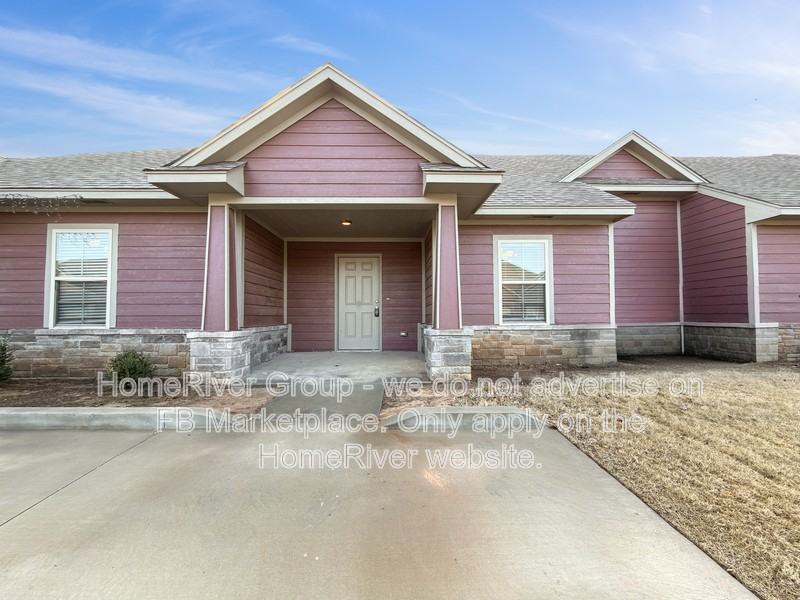 922 Sw 91st St - Photo 2 of 26