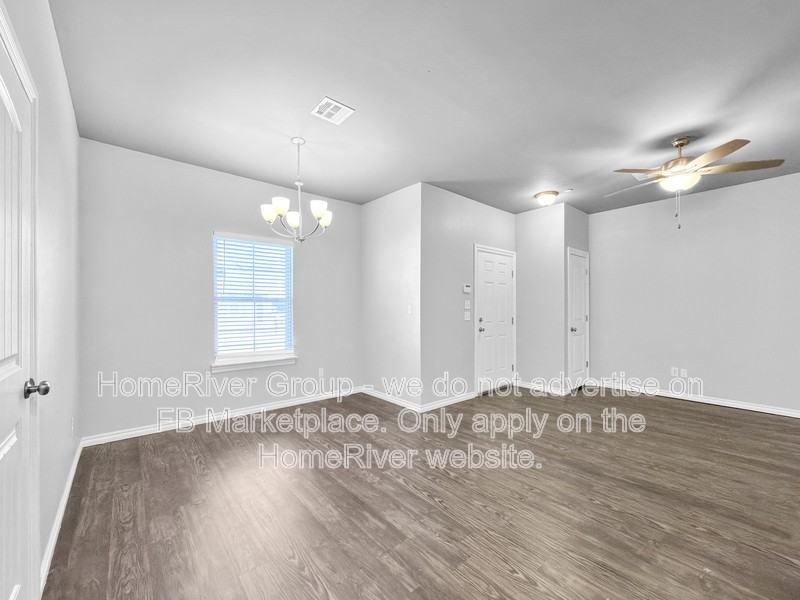 922 Sw 91st St - Photo 7 of 26