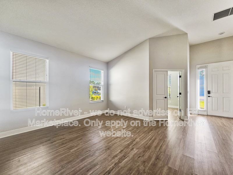 27065 Sora Blvd - Photo 4 of 26