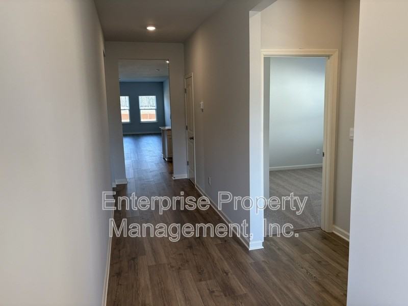 80 Burr Oak Cv - Photo 3 of 23