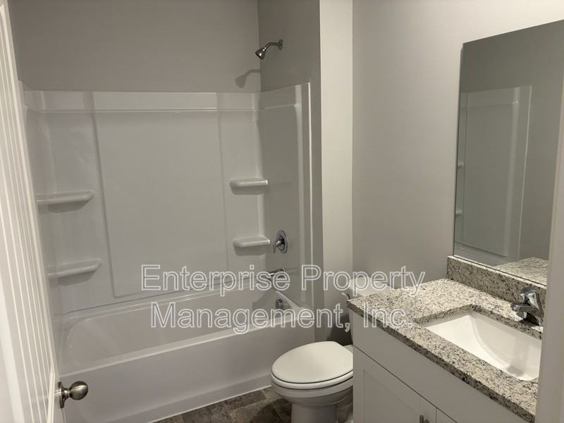 250 Kipling Dr - Photo 7 of 18