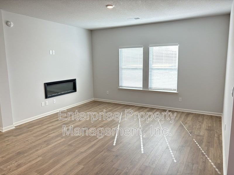 230 Kipling Dr - Photo 3 of 20