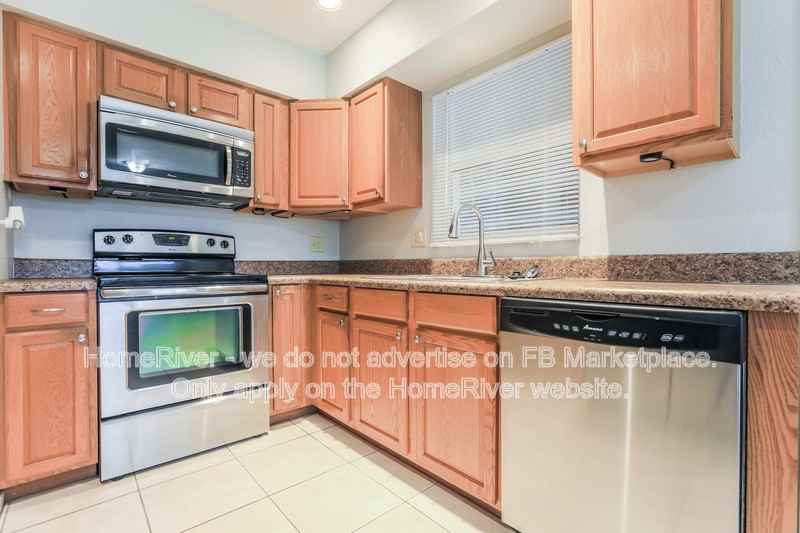 5642 New York Ave - Photo 7 of 19