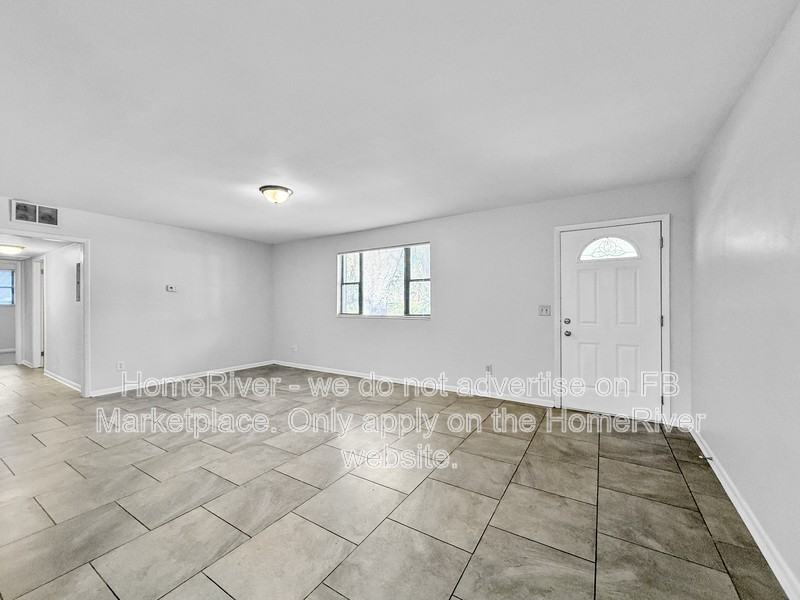 7320 Old Kings Rd S - Photo 2 of 21