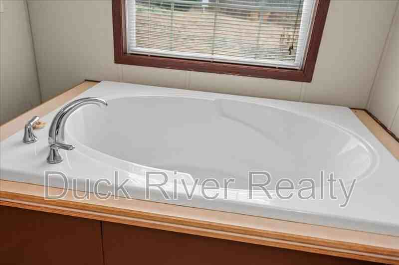 2588 Johnson Creek Rd - Photo 6 of 34