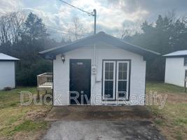 featured image of 2572 Sowell Mill Pike