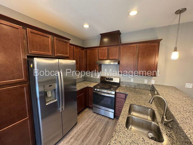 1292 Saltern Dr - Photo 6 of 31