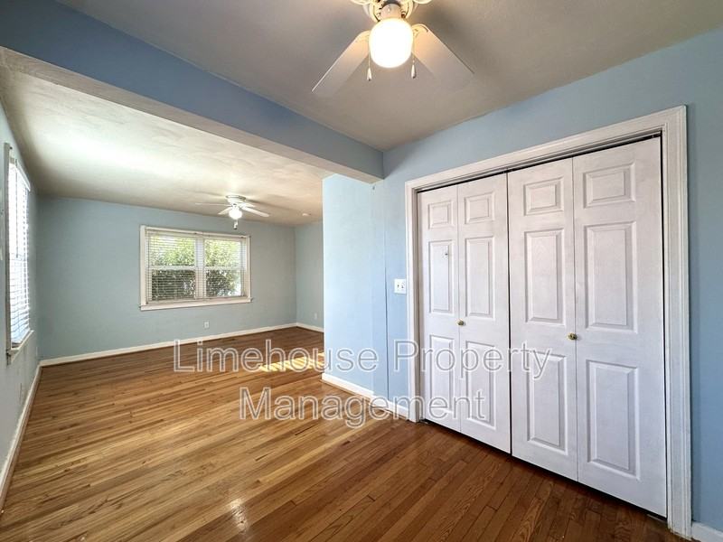 7744 Castleton Pl - Photo 2 of 16