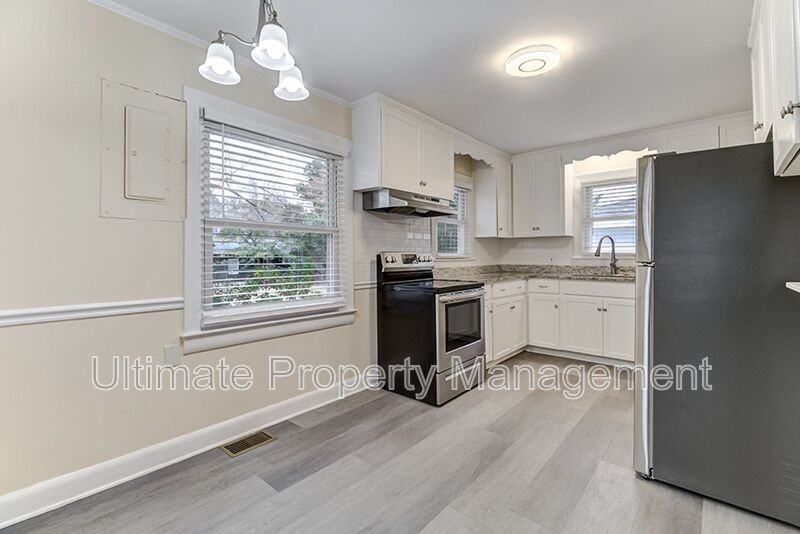 161 Brentwood Dr - Photo 5 of 16