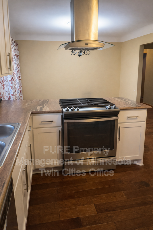 30630 Broadway St - Photo 4 of 14