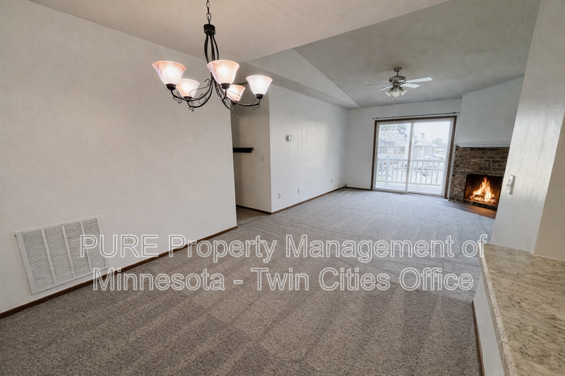 940 E Travelers Trl - Photo 5 of 13