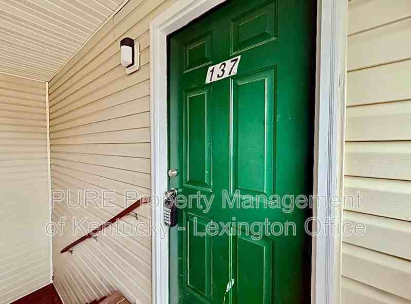 137 Grinder Ct - Photo 2 of 21