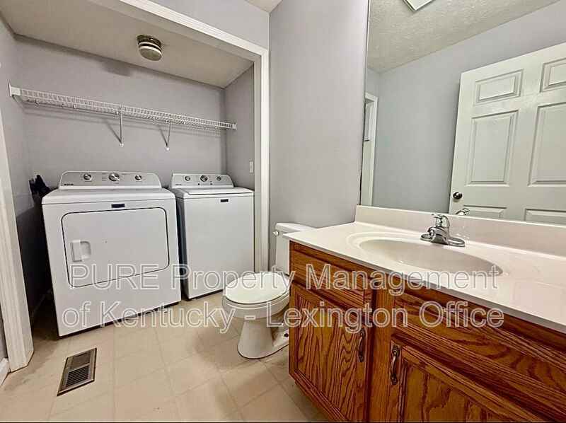 520 Tomahawk Dr - Photo 6 of 21