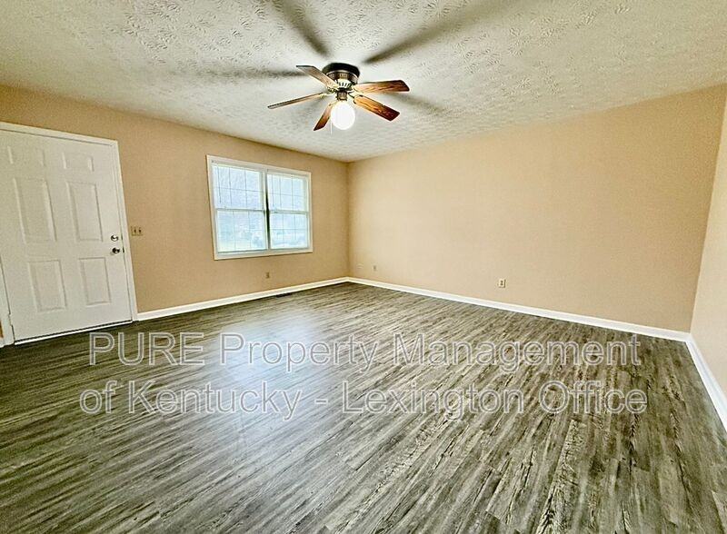 198 Daisy St #B - Photo 7 of 21