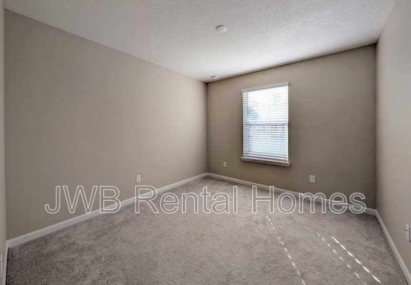 383 Boracay Cir - Photo 6 of 25