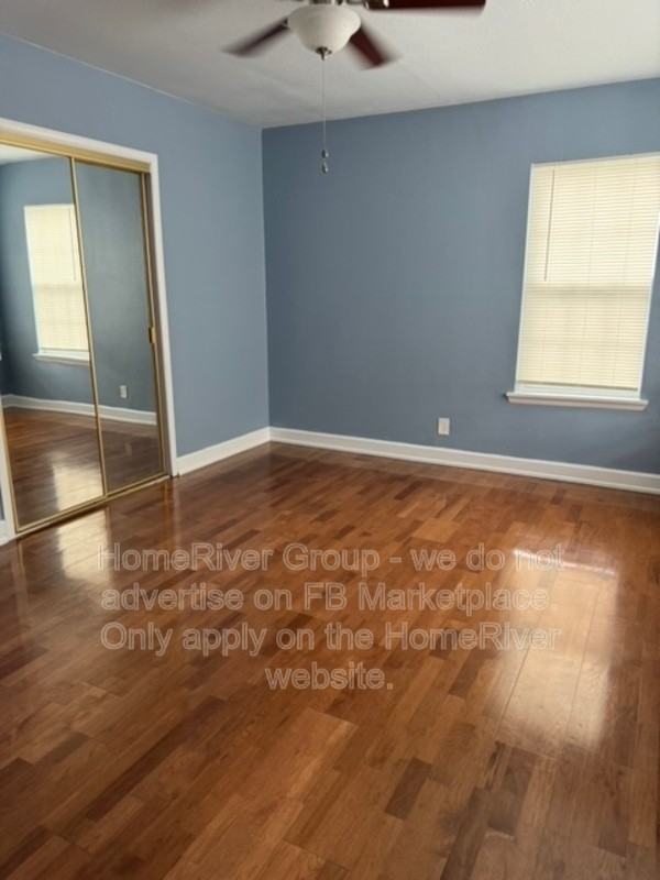 1218 Oblate Dr - Photo 5 of 30