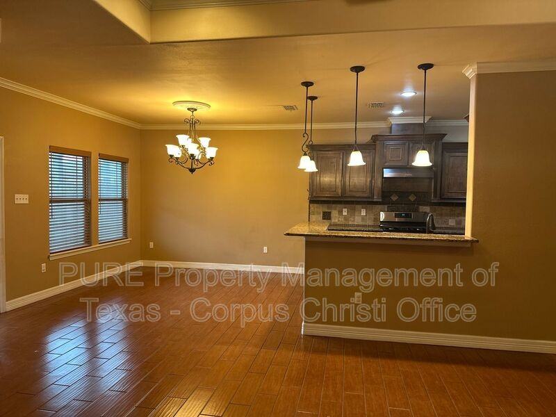 6902 Anastasia - Photo 6 of 29