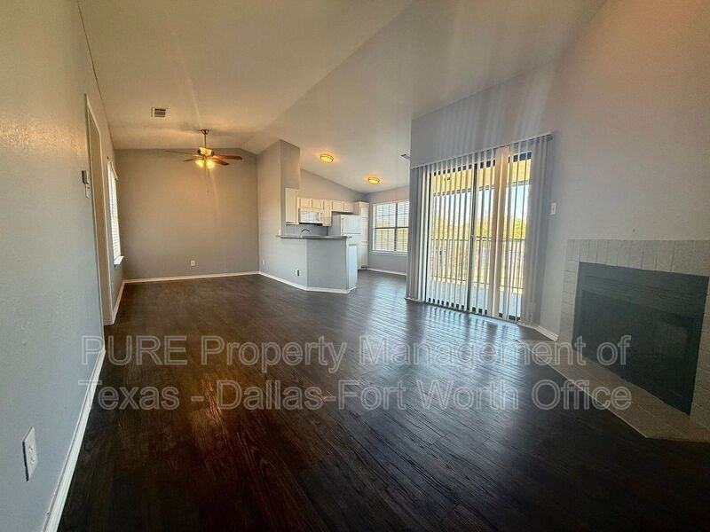 806 806/203 Castleglen Drive - Photo 6 of 29