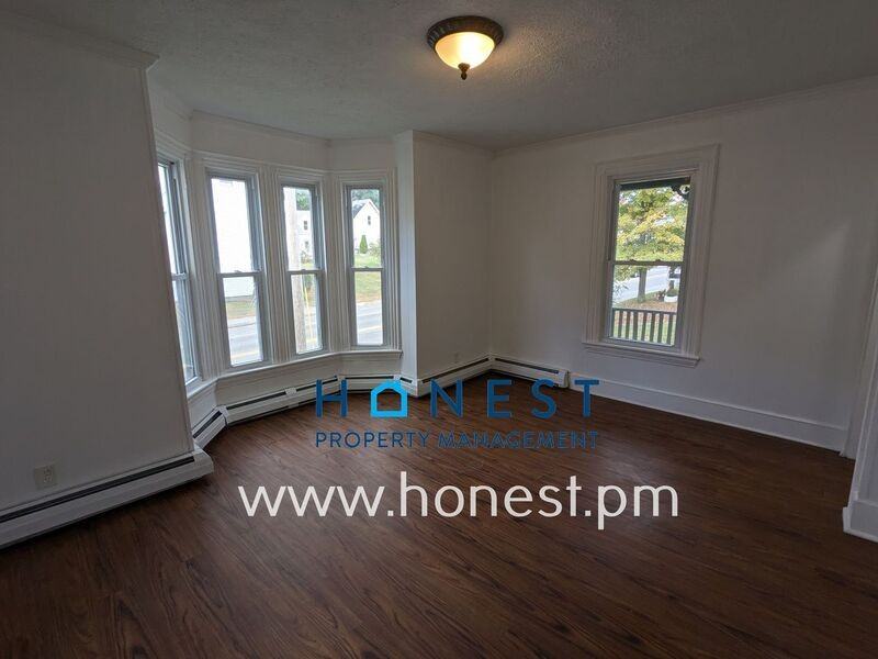 41 Windsor St - Photo 2 of 50