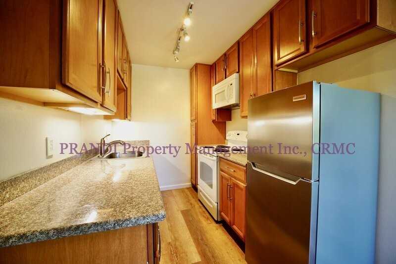 17 Shelley Dr #4 - Photo 5 of 14