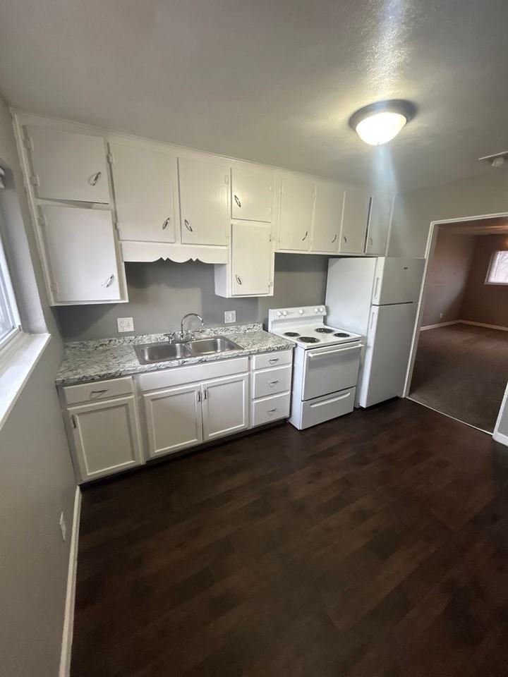 Forest Court Apartment Homes - Photo 3 of 11