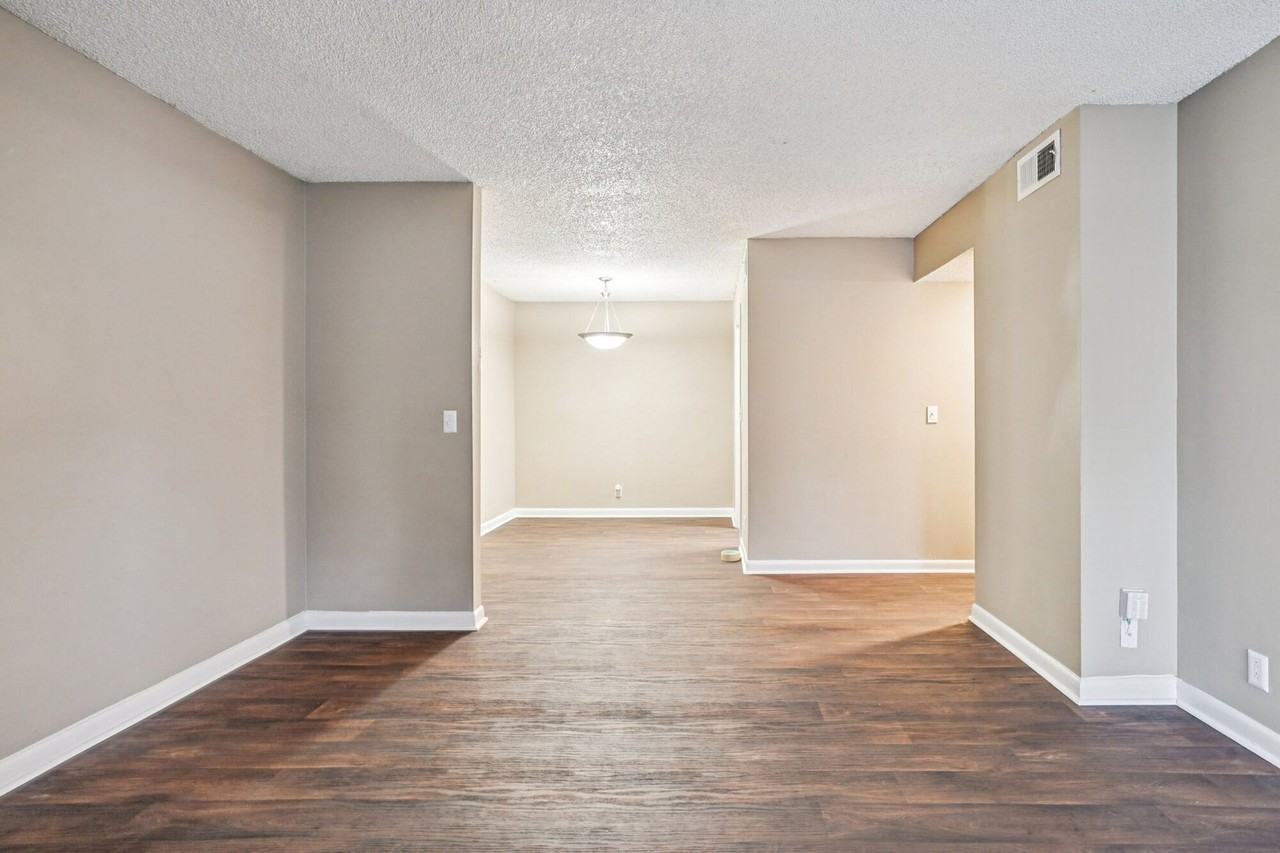 The Village at Crestview Apartments - Photo 5 of 33