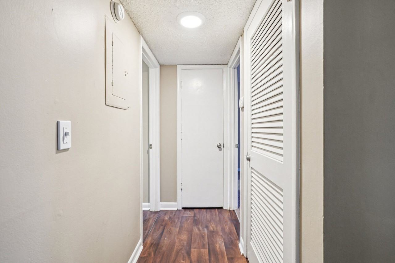 The Village at Crestview Apartments - Photo 7 of 33