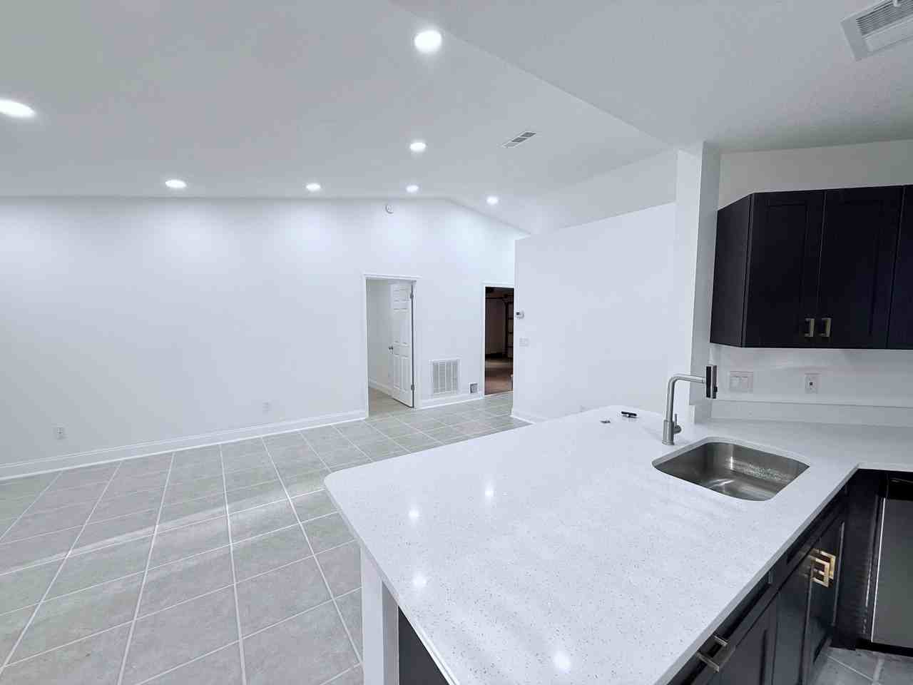 2160 Rothbury Drive - Photo 6 of 34